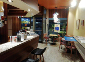 Nemati's Pizza Innrain (bahram Nemati) inside