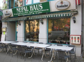 Nepal Haus inside