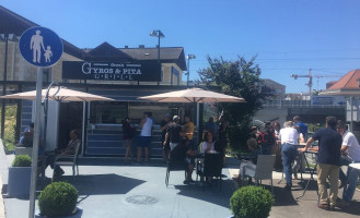 Greek Gyros Pita Grill outside