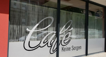 Café Keine Sorgen inside