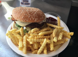 Diner Bus Eisenstadt food