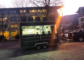 Streetfood Salzkammergut outside