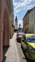 Gasthaus Zum Goldenen Hirschen outside