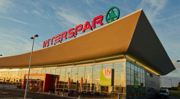 Interspar outside