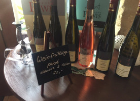 Bernhard Pawis Weingut B. Pawis food