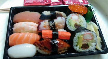 Sushi Te food