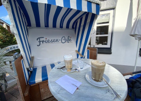 Friesen-Café food