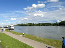 Wellenspiel Wachau food