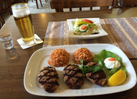 Griechische Taverne Kyklos food