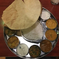 Saravanaa Bhavan food