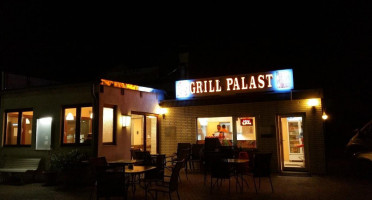 Grill Palast By Doğan inside