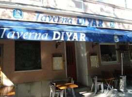 Taverna Diyar inside