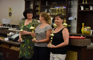 Bowling Restaurant und Cafe im Vilnius inside