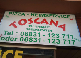 Pizzeria-heimservice Roma outside