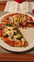 Gino Pizzeria food