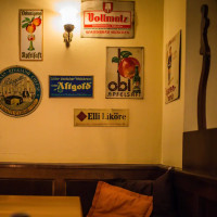 Wirtshaus Zamdorfer Biergarten inside