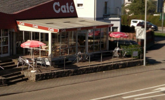 Café Eydt outside