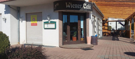 Wiener Cafè outside