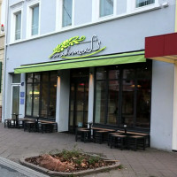 Mahmoud's Bergheim outside