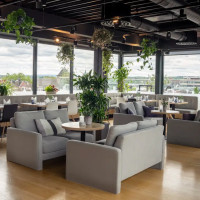 UPTOWN SKY LOUNGE & RESTAURANT im Innside Aachen inside