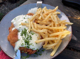 Bierkeller food