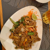 Le Sawasdee Thai, Sion food