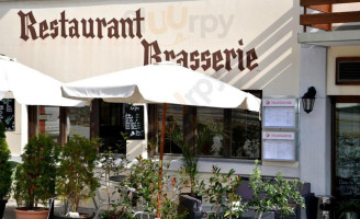 Taproom Brasserie Valaisanne outside