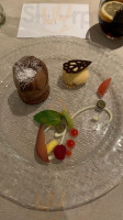 Du Cheval Blanc food