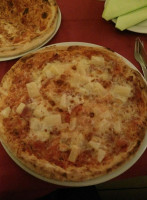 Pizzeria Da Salvatore food