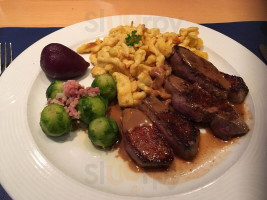 Kreuz Meienberg food