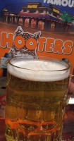 Hooters Zurich food