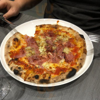 Dieci Pizza Kurier Lausanne-west food