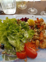 Cercle De La Voile food