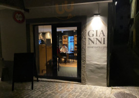 Gianni Genussatelier food