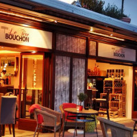 Le Tire Bouchon - Restaurant - Weinbar food