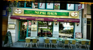 Nepal Haus outside