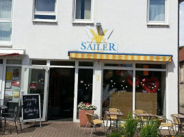 Bäckerei Sailer inside