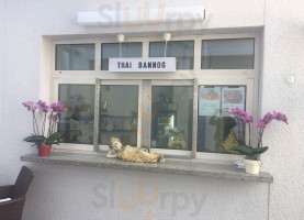 Bannog Thai Take Away inside