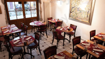 Bistrot Du Lion D'or food