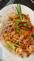 Ruen Thai food