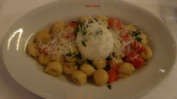 Santa Lucia Paradeplatz food