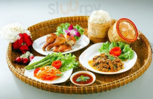 Sabaye Sabaye Thai Food food