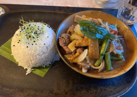 Yak Thai food