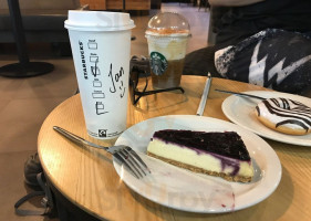 Starbucks food