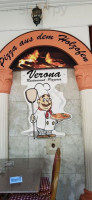 Pizzeria Verona food