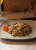 Zur Nachtigall food