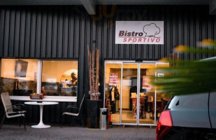 Pizza Kurier Sportivo inside