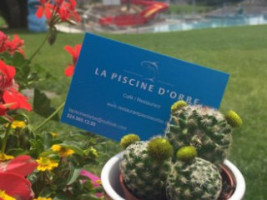 Le Rest'Eau De La Piscine food