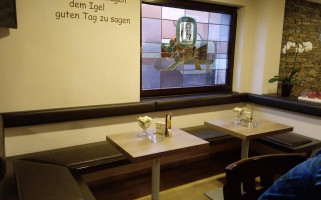 Gasthaus Zum Igel inside