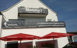 Mamma's Simple Food outside